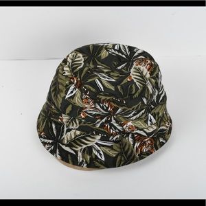 Men tiger bucket hat